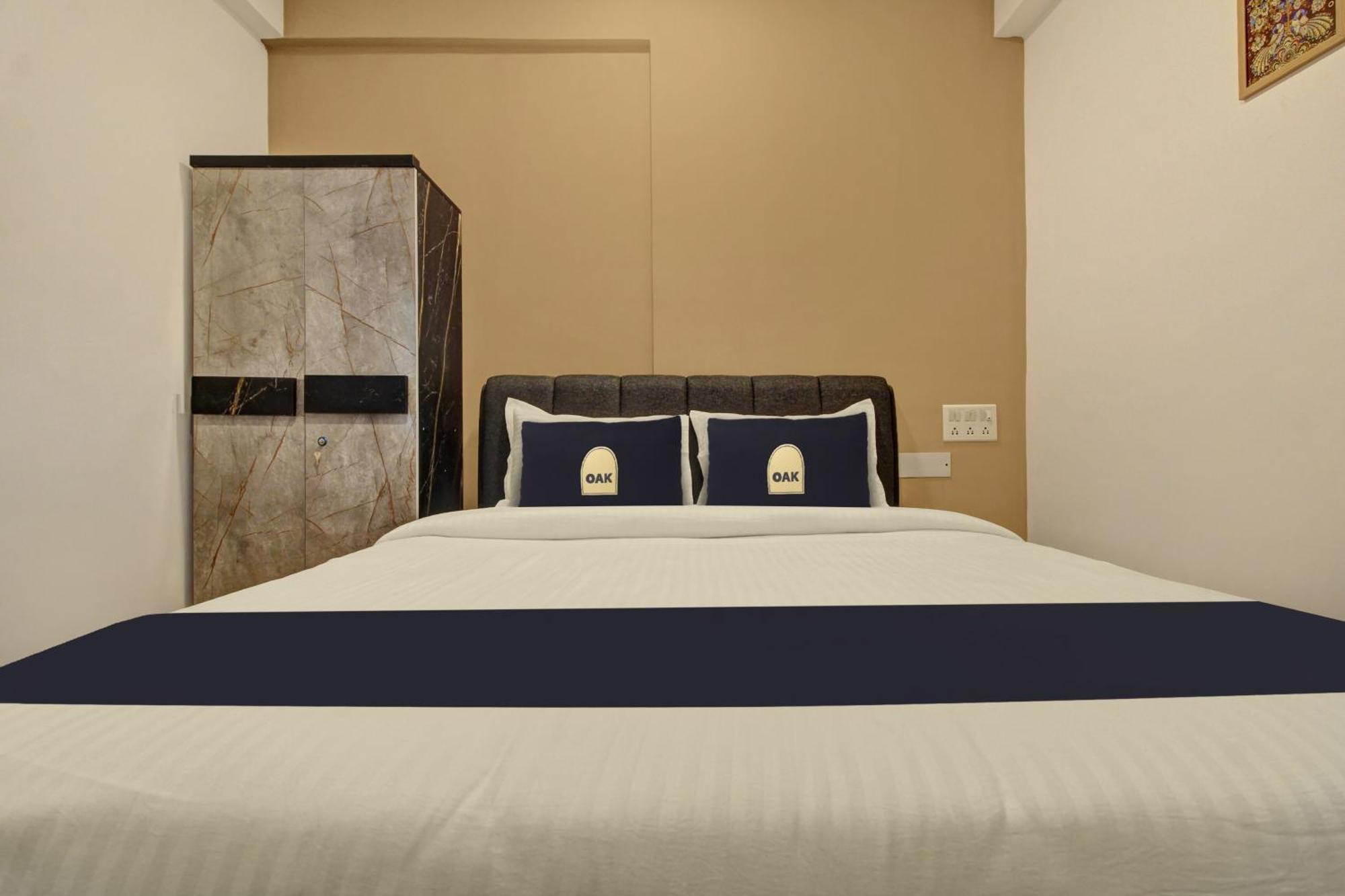 فندق Super Collection O Grey House بونة المظهر الخارجي الصورة